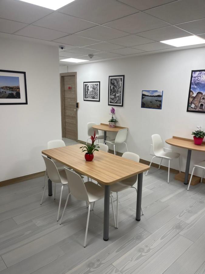 Sissi Comfort Rooms Foresteria Lombarda Monza Exterior foto